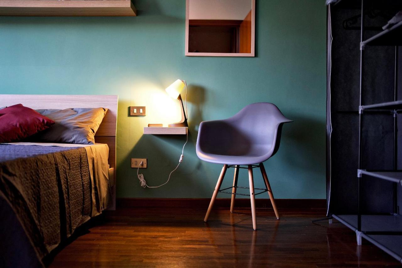 Casa Zoe Apartment Free Parking,Self Check In & Free Wi Fi Parma Exterior foto